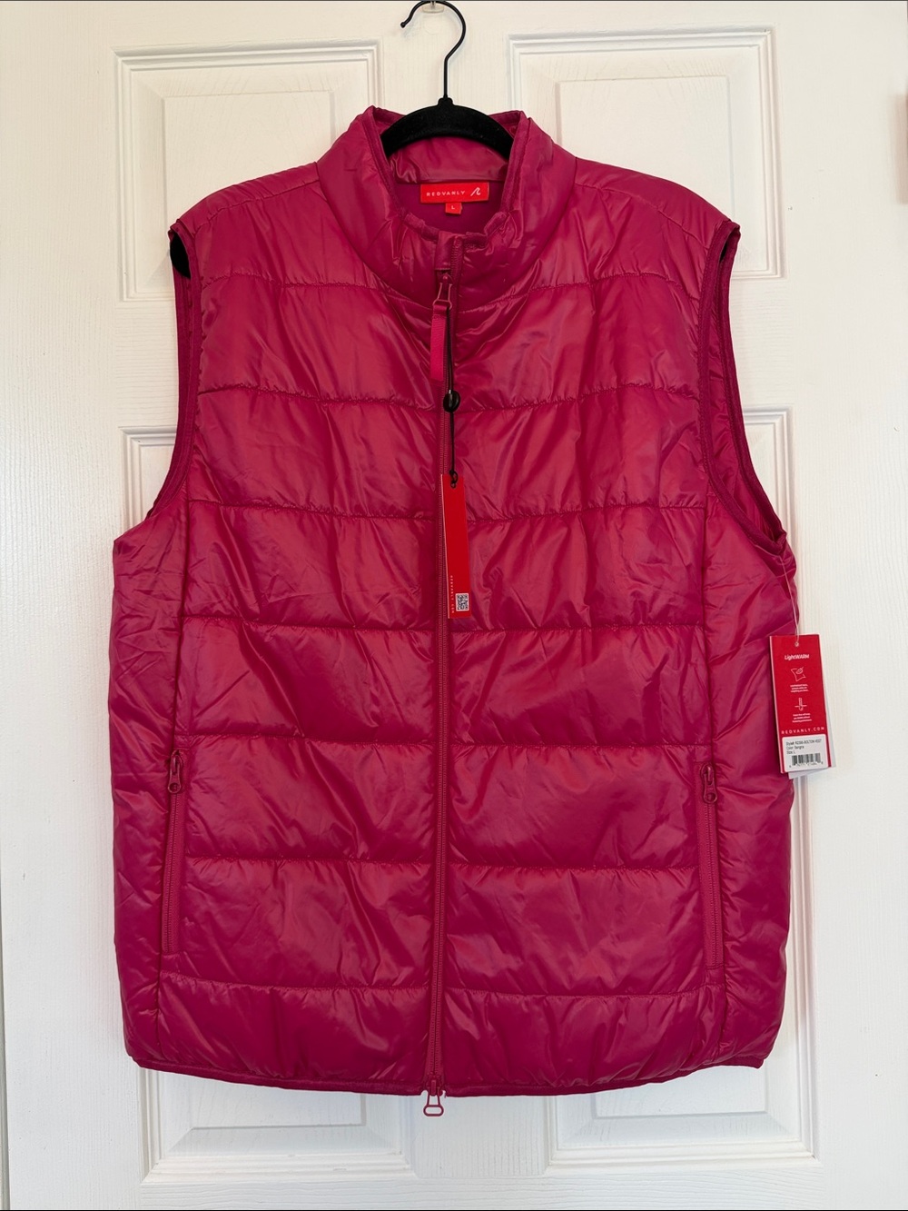 NWT. Redvanly Men's Quilted Puffer Vest in Hot Pink. Size Large